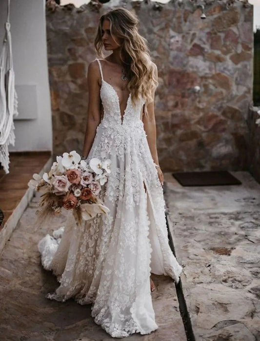 Beach Sexy Boho Wedding Dresses A-Line Sweetheart Camisole Spaghetti Strap Court Train Lace Outdoor Bridal Gowns With Appliques Split Front Summer Wedding Party, Women‘s Clothing