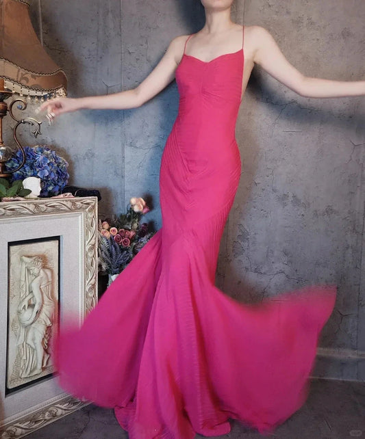 Floor-length hem suspender dress Sleeveless padded bust mermaid - style evening gown by YiHuiw