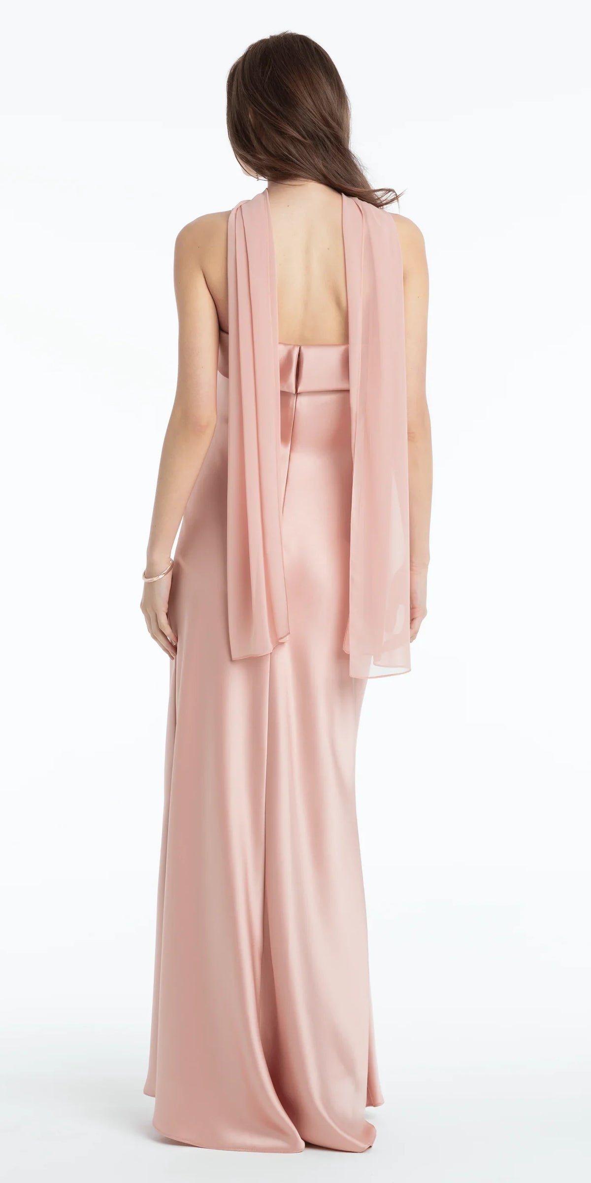 Elegante vestido de graduación largo hasta el suelo, de satén, con silueta tubo, escote halter sin tirantes y detalle de bufanda de gasa para eventos formales