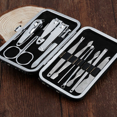 Nail scissors set