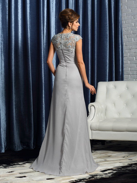 Sheath/Column Sweetheart Applique Short Sleeves Long Chiffon Mother of the Bride Dresses by YiHuiw