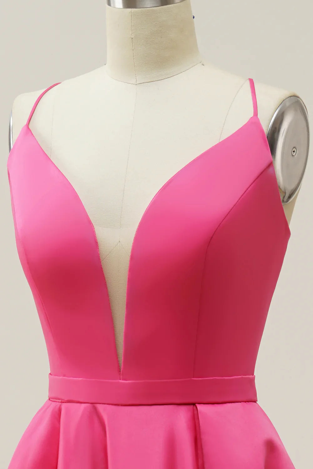 Vestido de graduación rosa fucsia de corte en A con escote en V profundo y tirantes finos – Elegante vestido de noche formal