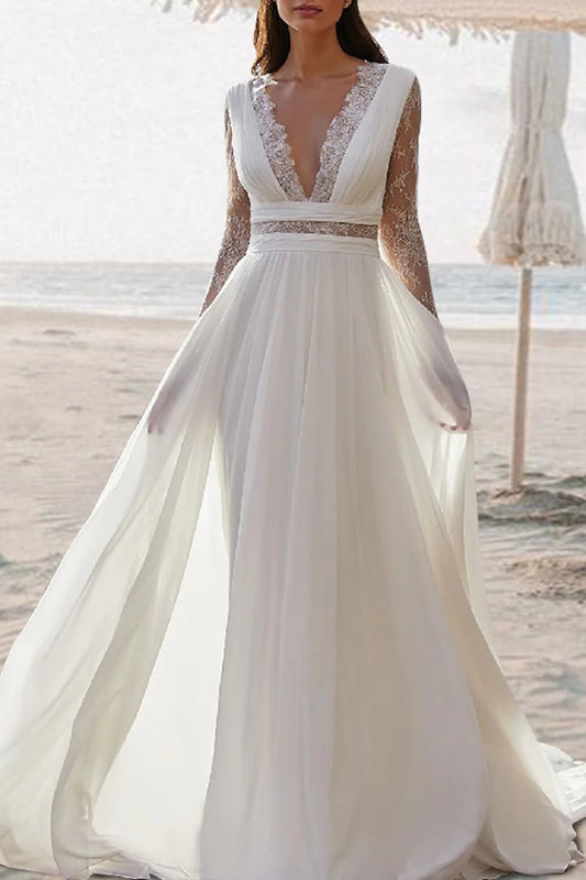 Bohemian Lace & Chiffon A-Line Deep-V Long-Sleeve Low-Back Train Wedding Dress
