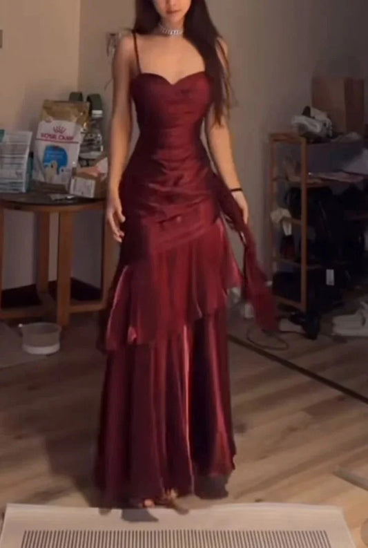 Burgundy Fashion Long Prom Dresses Formal Graduation Dress simple gentle atmospheric and unique desi Bring summer colors to enhance whiteness by YiHuiw