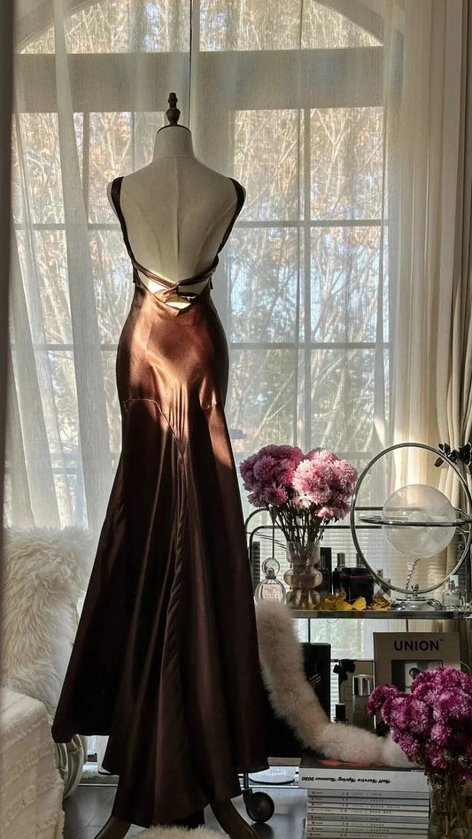 Chocolate Strapless V-Neck Long Mermaid Slim Satin Ball Gown Evening Dress simple gentle atmospheric and unique desi Bring summer colors to enhance whiteness by YiHuiw
