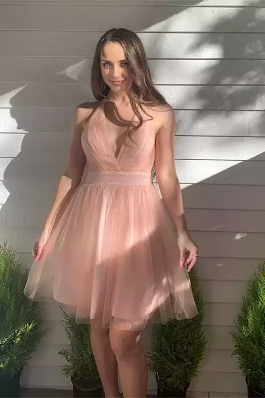 Classic and elegant chiffon A-line silhouette deep V-neck hanging collar pleated Homecoming Dresses