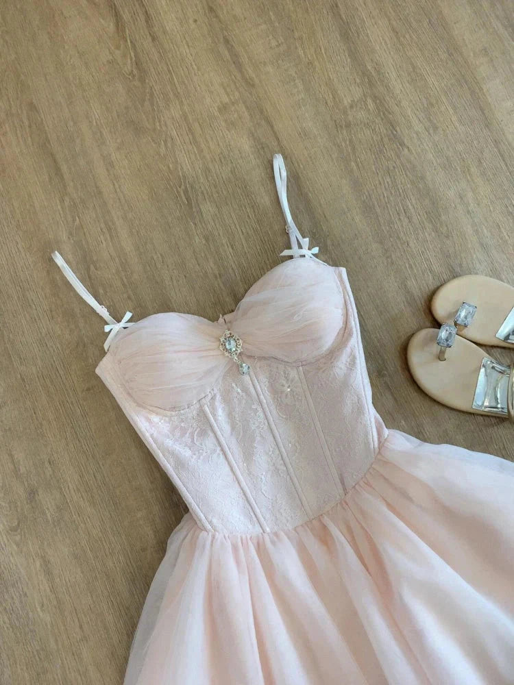 Cute A Line Spaghetti Straps Pink Tulle Formal 8th Grade Homecoming Dresses Middle School Short Birthday Gowns Graduation Dress Hoco Outfits simple gentle atmospheric and unique desi Bring summer colors to enhance whiteness by YiHuiw
