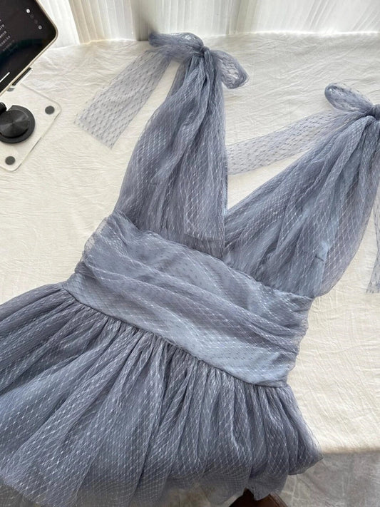 Cute A Line V Neck Tulle Gray Formal 8th Grade Homecoming Dresses Middle School Short Cocktail Gowns Graduation Dress Hoco Outfits simple gentle atmospheric and unique desi Bring summer colors to enhance whiteness by YiHuiw
