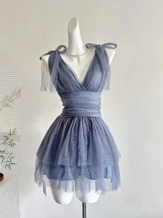 Cute A Line V Neck Tulle Gray Formal 8th Grade Homecoming Dresses Middle School Short Cocktail Gowns Graduation Dress Hoco Outfits simple gentle atmospheric and unique desi Bring summer colors to enhance whiteness by YiHuiw