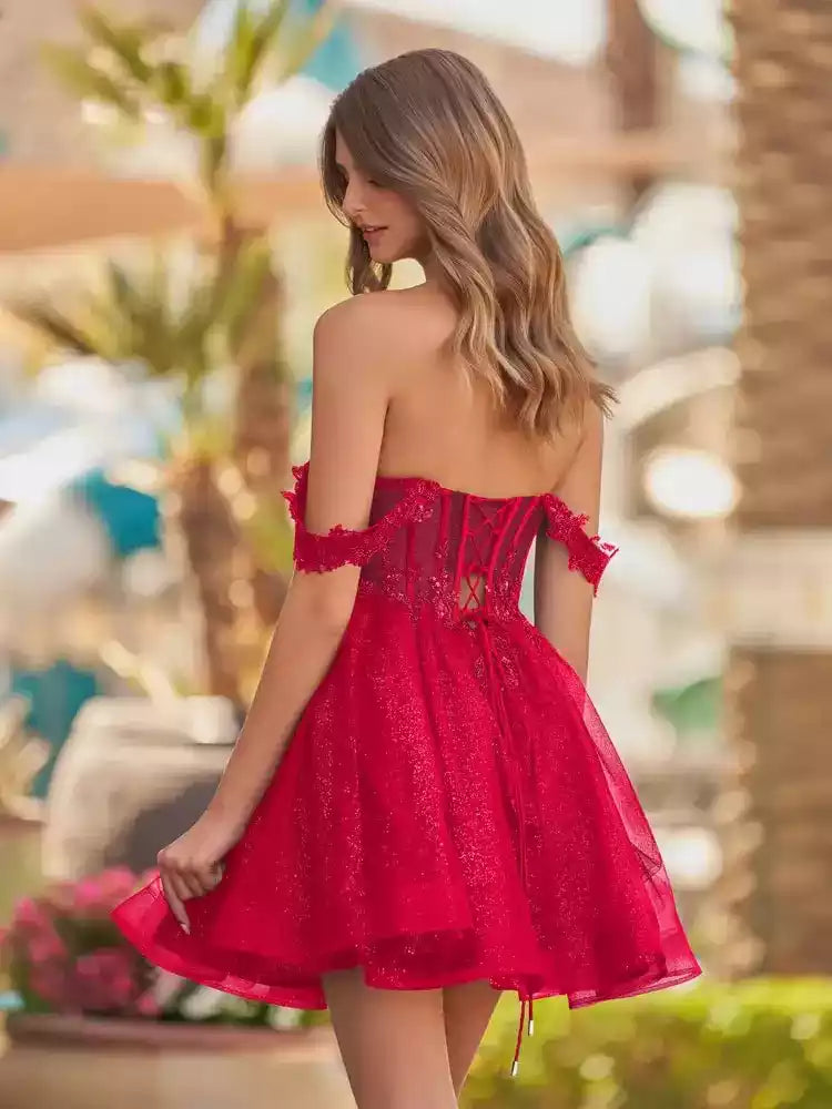 Deslumbrante vestido corto de fiesta de gasa en línea A, con escote de hombros descubiertos, sin mangas, corsé ajustado, espalda con lentejuelas y cordones