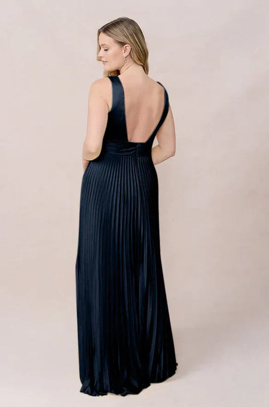 A-Line V-Neck Sleeveless Open Back Pleated Floor-Length Wedding Dress - Yihuiw by Yihuiw