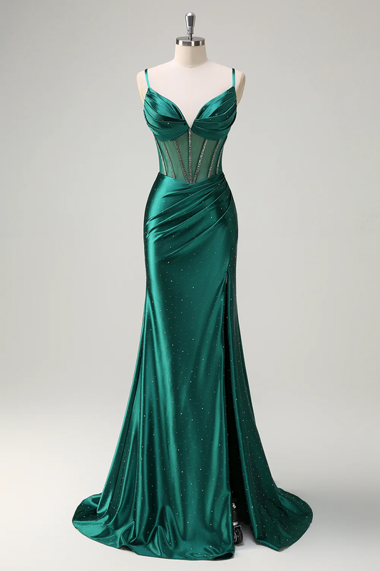 Élégante robe de soirée sirène longue, col en cœur, bretelles fines, dos perlé transparent