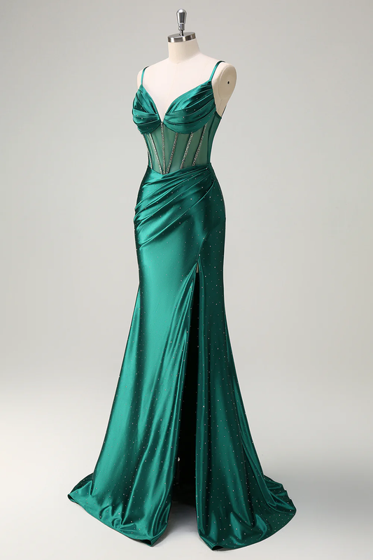 Élégante robe de soirée sirène longue, col en cœur, bretelles fines, dos perlé transparent