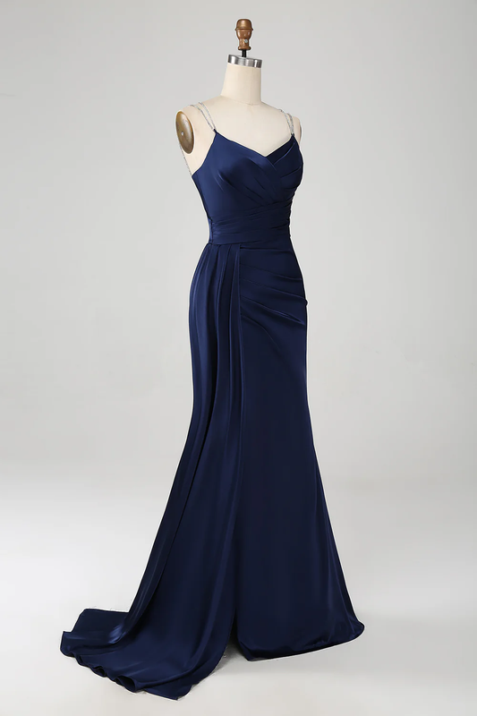 Robe de soirée sirène élégante en satin, à fines bretelles, décolleté en V et dos lacé