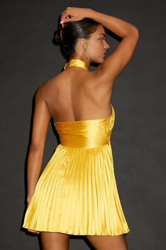 Yellow Halter-Neck Twist-Front Keyhole A-Line Satin Homecoming Dress