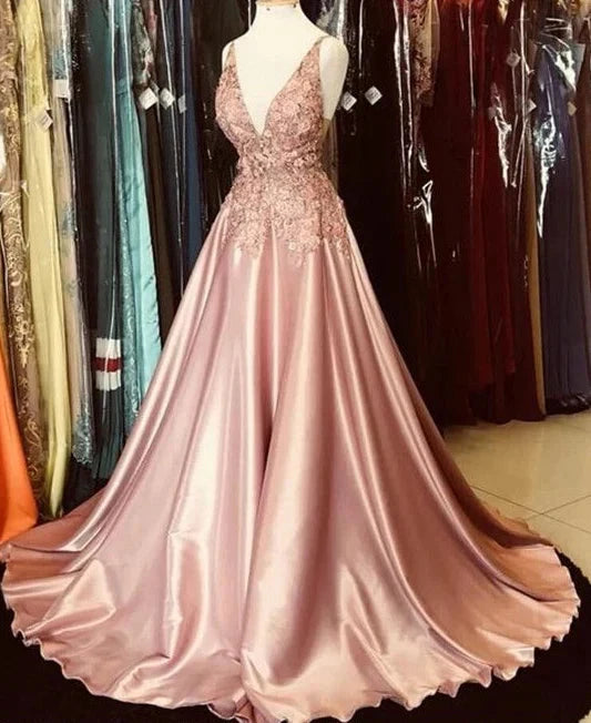 Light pink long dress dress with deep V-neck lace pattern decoration suitable for dinners, dances, etc by YiHuiw