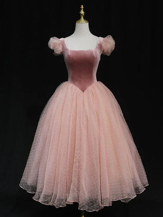Pink tulle short prom dress pink tulle homecoming dress simple gentle atmospheric and unique desi Bring summer colors to enhance whitenes by YiHuiw