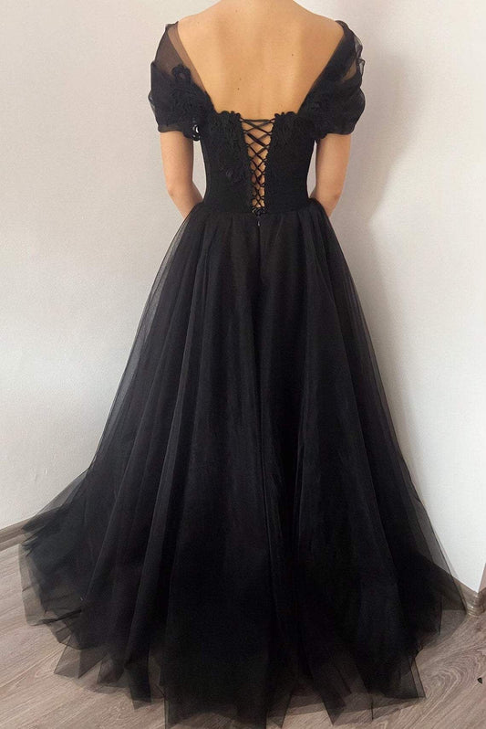 Princess Black Gothic Corset Tulle Prom Dress Elegant Black Formal Gown simple gentle atmospheric and unique desi Bring summer colors to enhance whiteness by YiHuiw