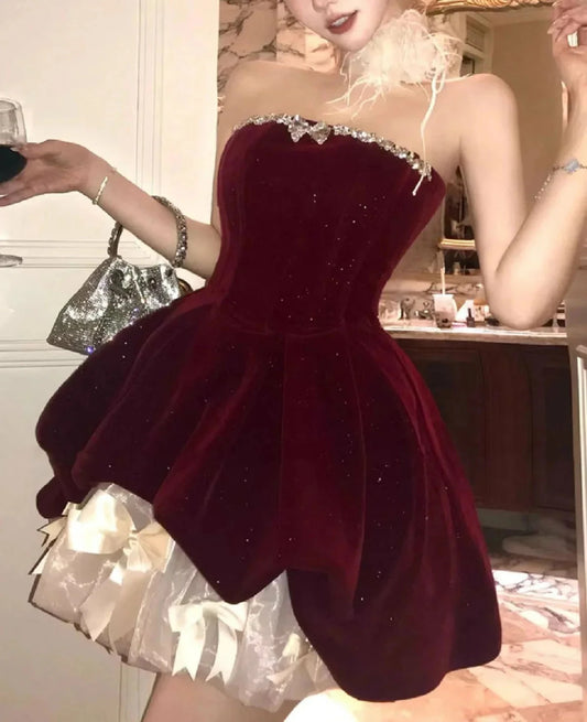 Red retro cute sweet short velvet homecoming dress prom party dress simple gentle atmospheric and unique desi Bring summer colors to enhance whiteness by YiHuiw