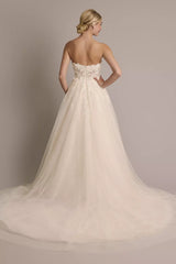 Romantic Fairytale A-Line Strapless Deep V-Neck 3D Lace Tulle Open-Back Sweeping Train Wedding Dress