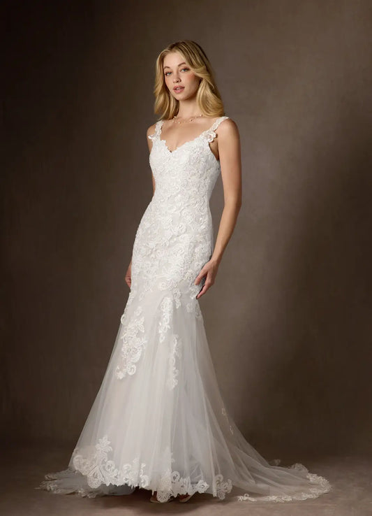 Romantic lace mermaid sweetheart spaghetti strap low-back chapel train studio wedding dress
