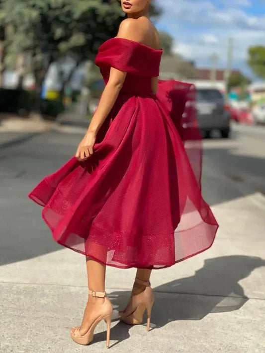 Simple burgundy tulle off shoulder prom dress burgundy bridesmaid dress simple gentle atmospheric and unique desi Bring summer colors to enhance whitenes by YiHuiw
