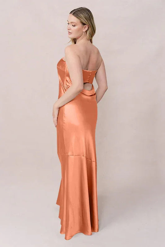 Mermaid Sleeveless Cutout Floor-Length Wedding Dress - Yihuiw by Yihuiw