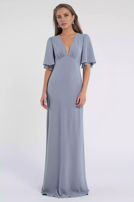 Smooth and graceful deep V-neck sloping waist tight cut skirt perfectly embellishes curves Bridesmaid Dresses