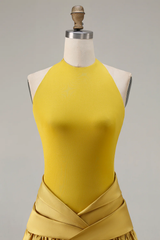 Sophisticated Halter Neck Satin Evening Dress with Pleated Waist Flowy A-Line Silhouette and Floor-Length Design for Formal Occasions