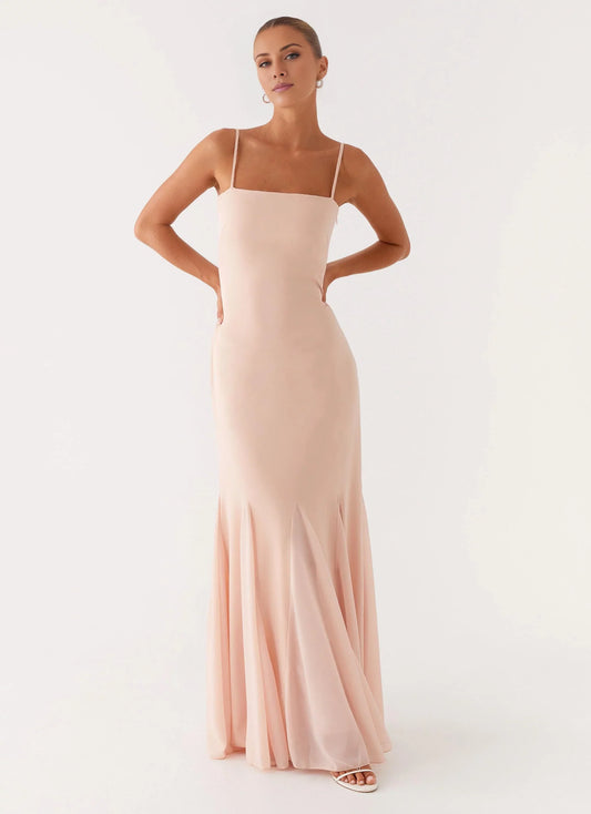 Streamlined Off the Shoulder Neck Sleeveless Spaghetti-Strap Mermaid Floor-Length Prom Dress