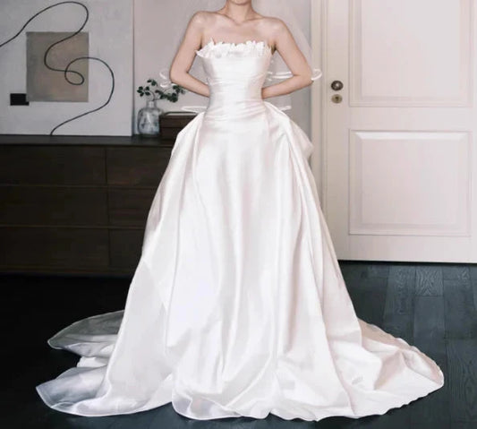 Stunning Strapless Long Ball Gowns Satin Floor-length Wedding Dress Simple Bridal Gown by YiHuiw