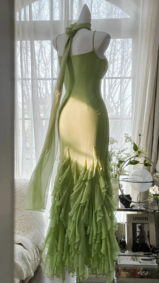 Stylish Elegant Spaghetti Straps Long Ruffled Mermaid Slim Fit Chiffon Ball Gown simple gentle atmospheric and unique desi Bring summer colors to enhance whiteness by YiHuiw