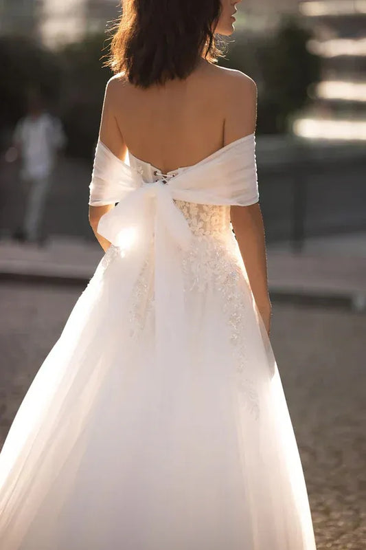 A-Line Strapless Tulle Floor-Length Wedding Dress - Yihuiw by Yihuiw