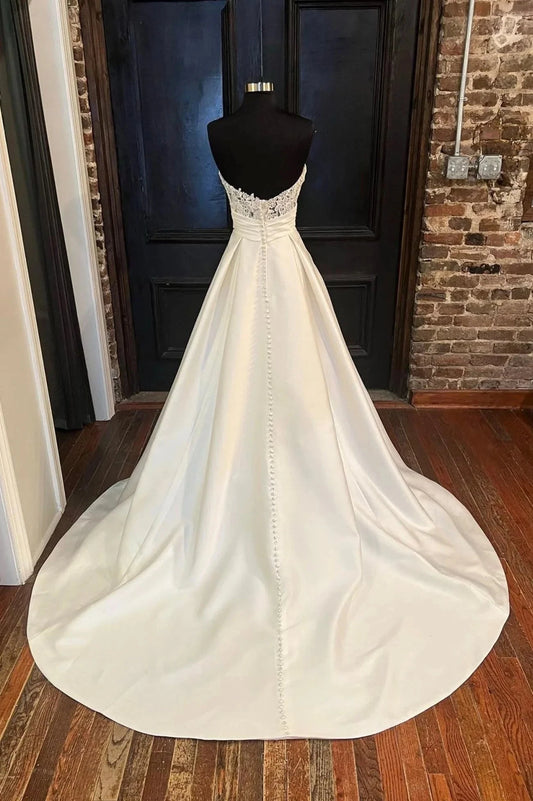 White Satin Long A-Line Prom Dress White Sweetheart Neck Formal Dress simple gentle atmospheric and unique desi Bring summer colors to enhance whitenes by YiHuiw