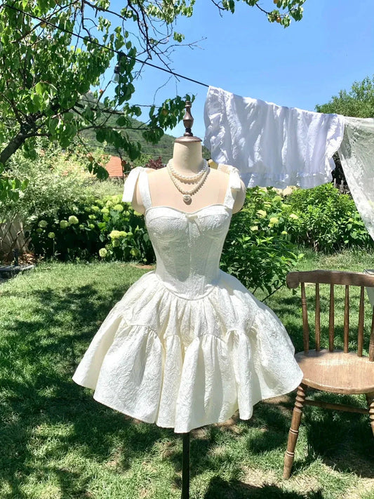 White Sweet Short Chiffon Homecoming Dress Birthday Party Dress simple gentle atmospheric and unique desi Bring summer colors to enhance whiteness by YiHuiw