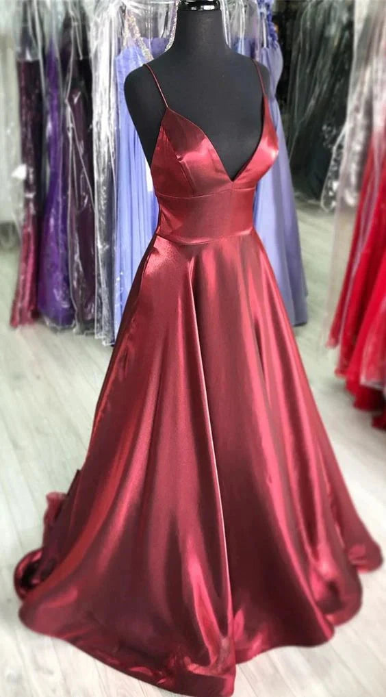 Wine red satin dress with deep V-neck suspender, suitable for occasions such as dinners and dances by YiHuiw