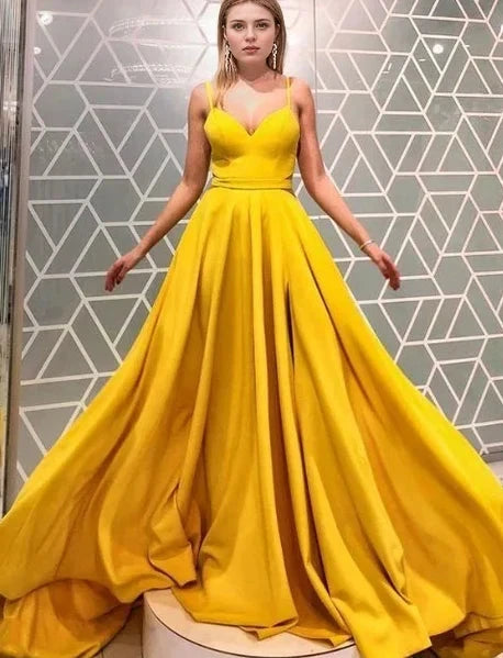 Yellow long dress dress with deep V-strap design suitable for dinners, award ceremonies, etc by YiHuiw