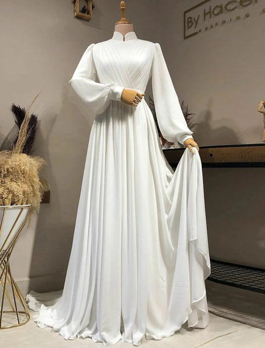 Hall Vintage 1940s / 1950s Casual Wedding Dresses A-Line High Neck Long Sleeve Court Train Chiffon Bridal Gowns With Pleats Solid Color by YiHuiw