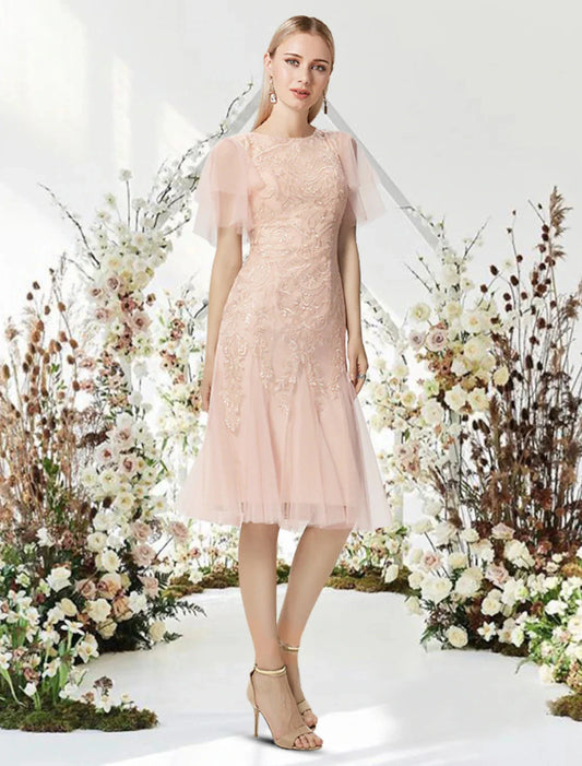 A-Line Cocktail Dresses Flirty Dress Graduation Cocktail Party Knee Length Half Sleeve Jewel Neck Lace with Appliques by YiHuiw