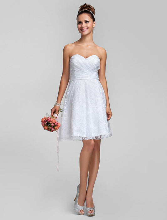 Princess / A-Line Bridesmaid Dress Sweetheart Sleeveless Knee Length Lace with Lace / Sash / Ribbon / Criss Cross by YiHuiw