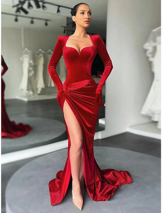 A-Line Evening Gown Party Dress Vintage Dress Formal Fall Court Train Long Sleeve Sweetheart Velvet with Ruched Slit by YiHuiw
