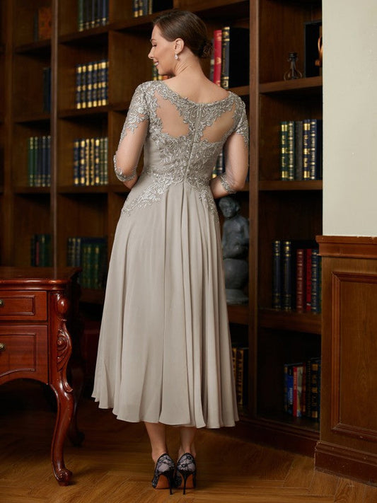 A-Line/Princess Chiffon Lace Scoop 3/4 Sleeves Tea-Length Mother of the Bride Dresses by YiHuiw