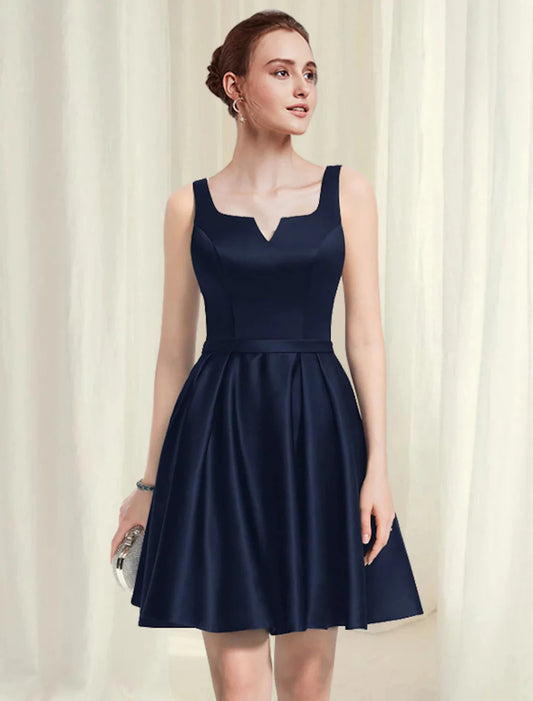 A-Line Cocktail Dresses Black Dress Homecoming Party Wear Short / Mini Sleeveless Scoop Neck Satin with Pleats by YiHuiw