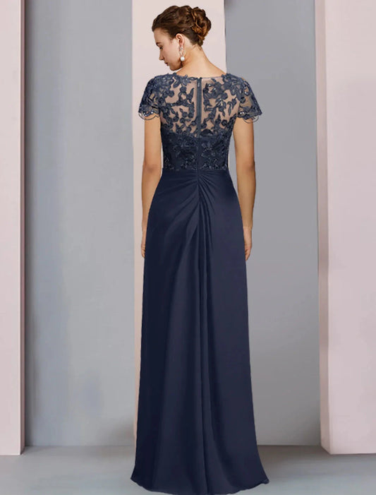 Sheath / Column Mother of the Bride Dress Formal Luxurious Elegant Scoop Neck Floor Length Chiffon Lace Short Sleeve with Sequin Appliques by YiHuiw