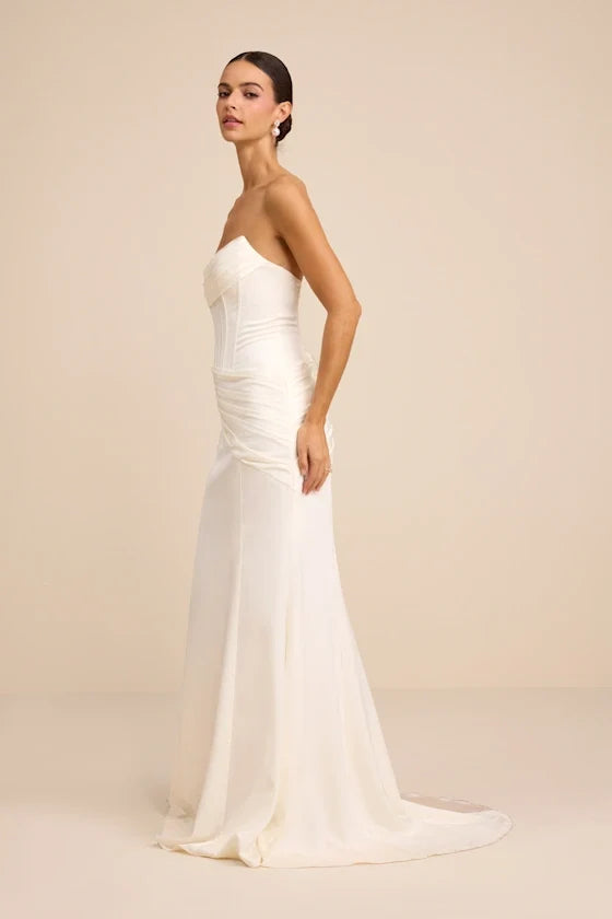 Mermaid Strapless Lace-Up Back Ruched Wedding Gown - Yihuiw by Yihuiw