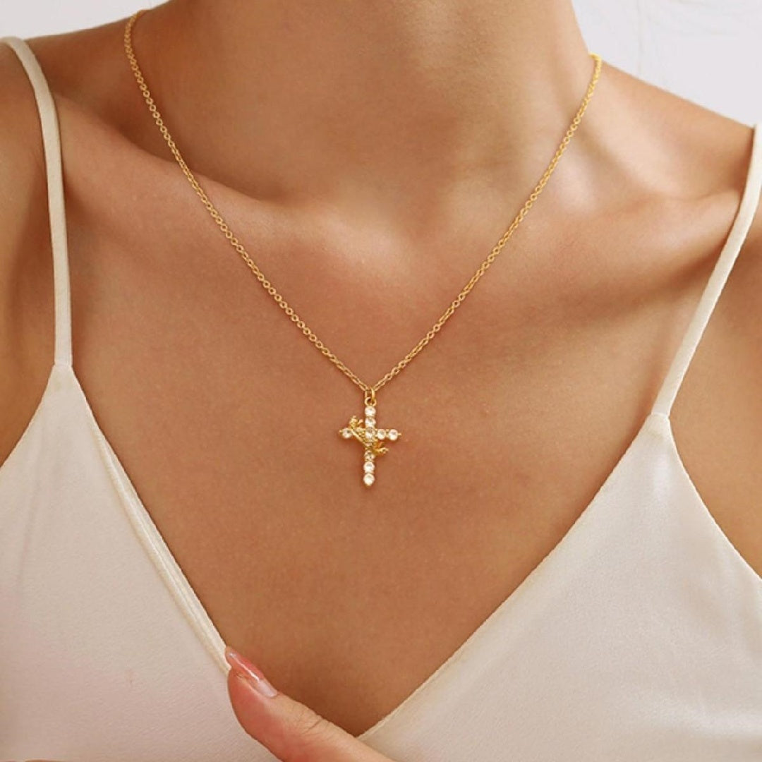 Christian Religious Symbola Drop Classic Crown & Cross Pendant Choker Easter Necklace For Women Pretty Crown Cross Necklace