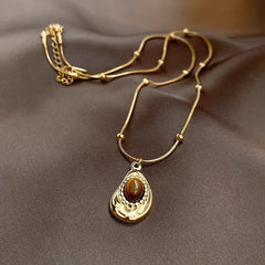 Amber Stone Necklace Retro Irregular Clavicle Chain Sweater Chain Women Fashion Jewelry