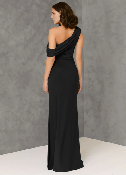 Black One-Shoulder Ruched Evening Gown with Side Slit Sheath One Luxe Knit Bridesmaid Dresses by YiHuiw