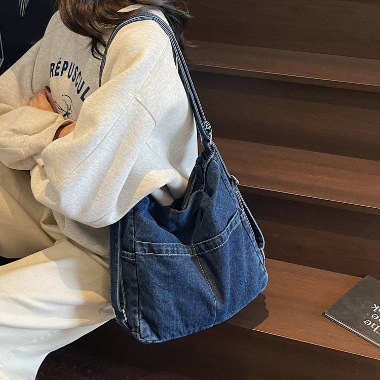 Artistic Denim Women's Large Capacity Messenger Bag