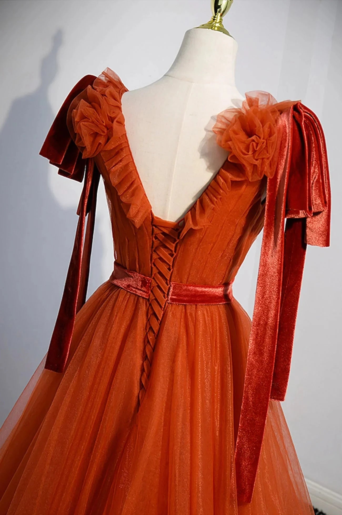 A-Line Tulle Long Prom Dress Orange V-Neck Long Simple Evening Dress simple gentle atmospheric and unique desi Bring summer colors to enhance whitenes by YiHuiw